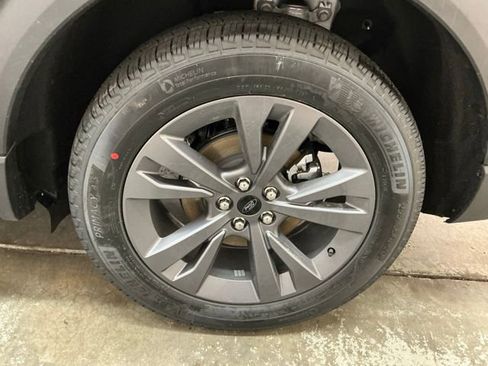 New 2026 Ford Explorer Active image 12