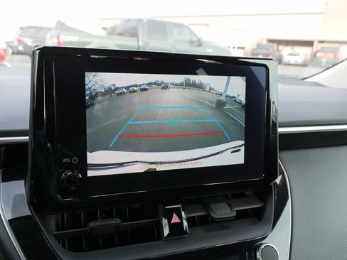 Used 2023 Toyota Corolla LE image 26