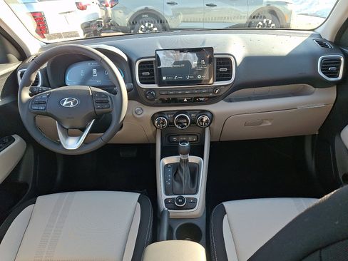 New 2026 Hyundai Venue SEL image 10