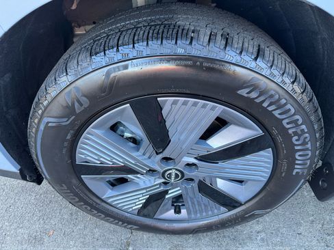 Used 2025 Nissan Murano SL w/ Cargo Package image 21