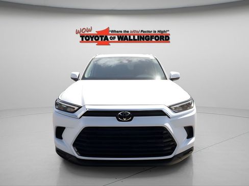 New 2026 Toyota Grand Highlander AWD image 5