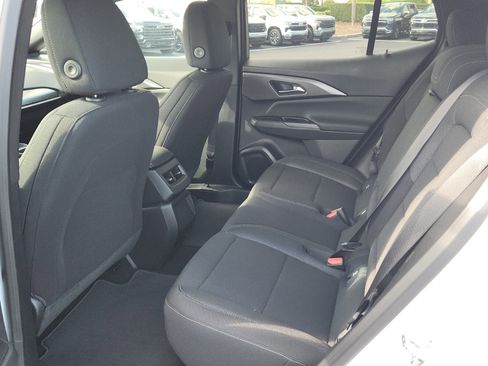 New 2026 Chevrolet Equinox EV LT image 7