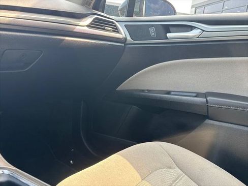 Used 2020 Ford Fusion S FWD image 16