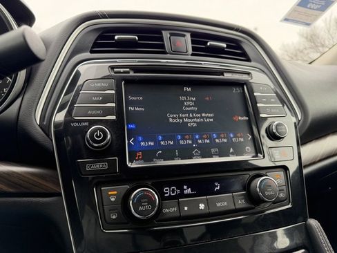 Used 2016 Nissan Maxima Platinum image 21