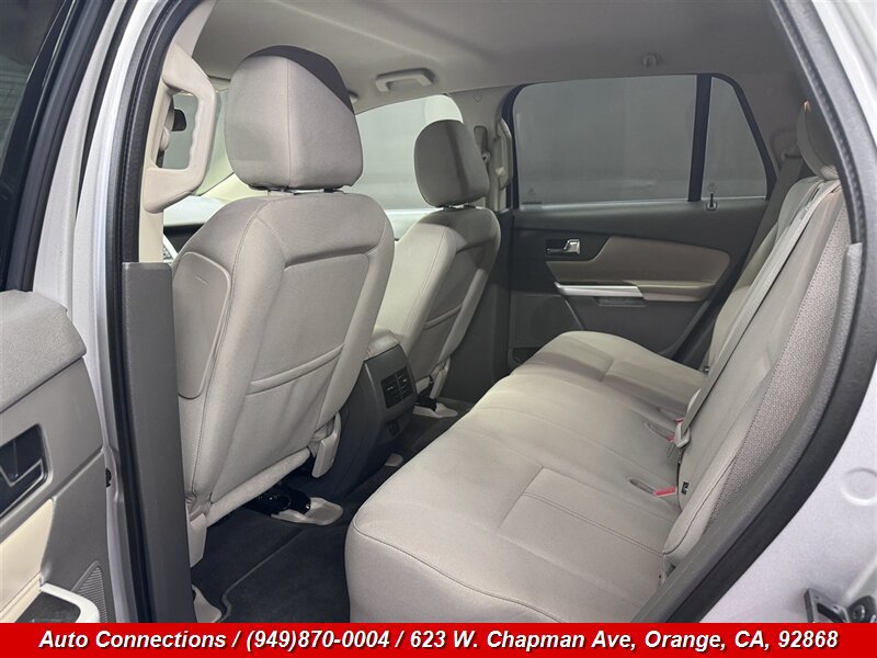 Used 2013 Ford Edge SE FWD image 9