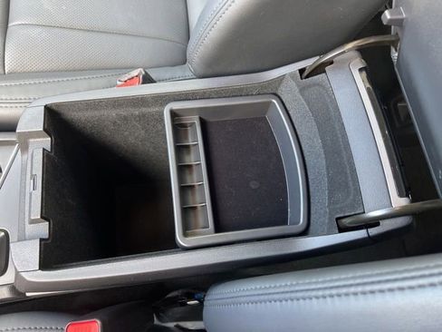 Certified 2025 Subaru Ascent Bronze Edition w/ Onyx Package image 26