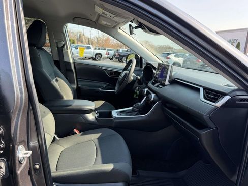 Used 2024 Toyota RAV4 LE image 11