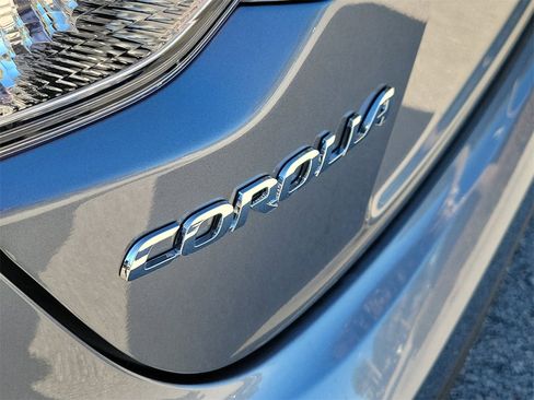 Used 2026 Toyota Corolla LE image 6