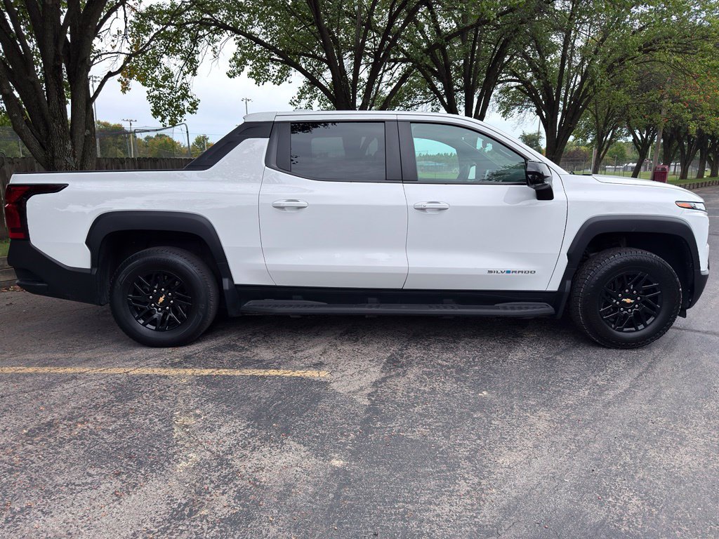 Used 2024 Chevrolet Silverado EV W/T AWD/4WD image 6
