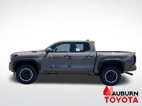 New 2026 Toyota Tacoma TRD Off-Road AWD/4WD image 4