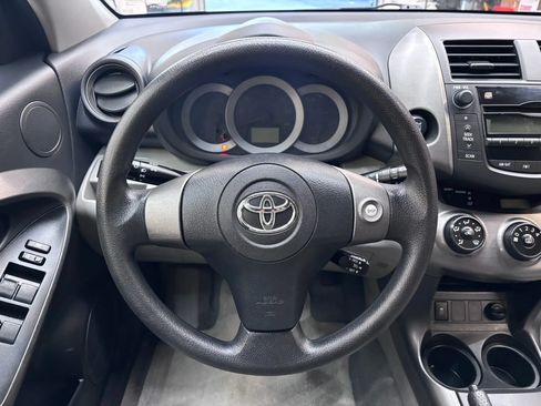 Used 2011 Toyota RAV4 4WD w/ Base L4 Extra Value Pkg image 12