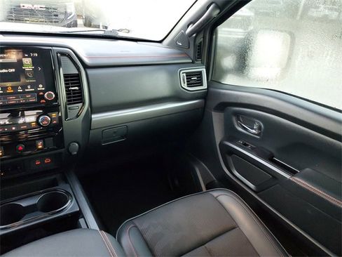 Used 2020 Nissan Titan PRO-4X image 15