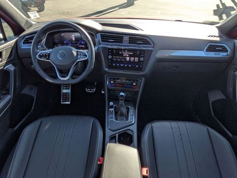 Used 2024 Volkswagen Tiguan SE R-Line image 14