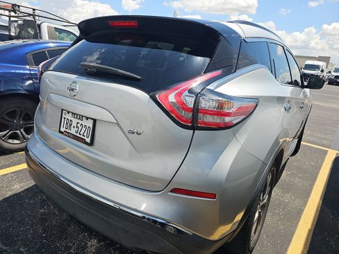 Used 2018 Nissan Murano SV FWD image 6
