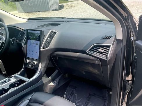 Used 2024 Ford Edge SEL AWD/4WD image 14