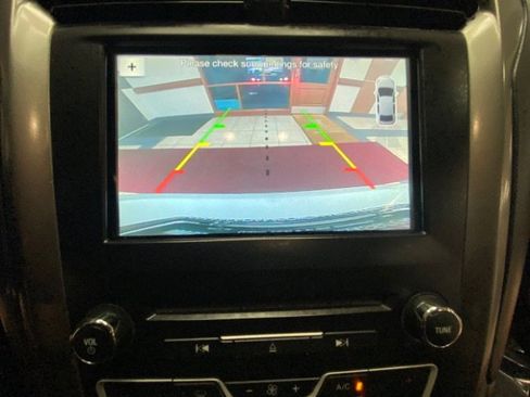 Used 2017 Ford Fusion Energi SE image 24