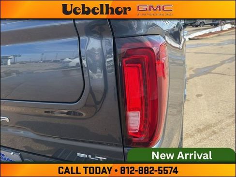 Used 2021 GMC Sierra 1500 SLT w/ SLT Premium Package image 9
