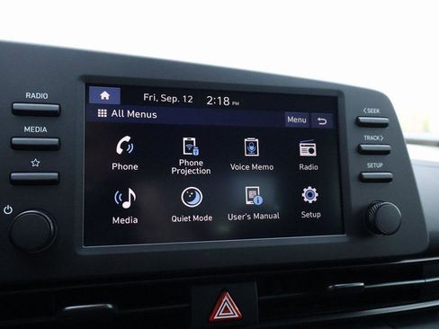 New 2025 Hyundai Elantra Sport image 35