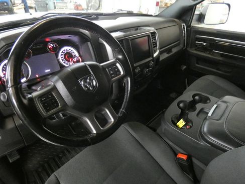 Used 2021 RAM 1500 Warlock AWD/4WD image 9