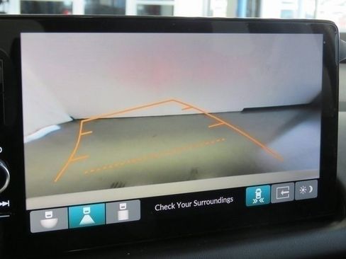 Used 2024 Honda HR-V LX image 6