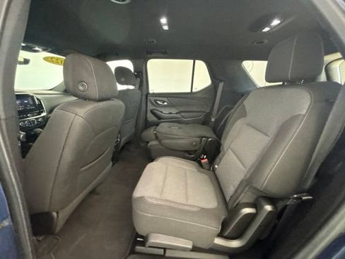 Used 2022 Chevrolet Traverse LT AWD/4WD image 22