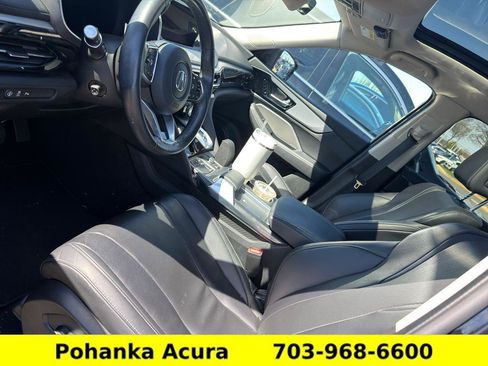 Used 2023 Acura MDX SH-AWD w/ Technology Package image 3