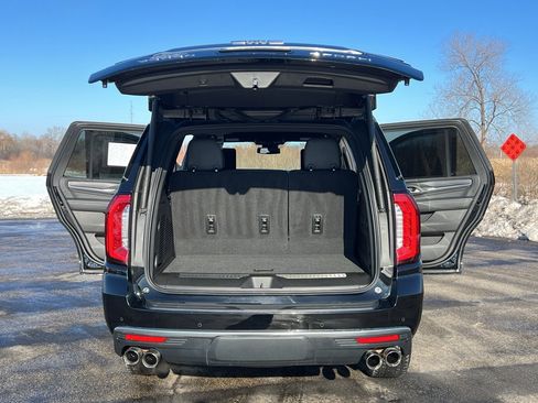 Used 2024 GMC Yukon Denali AWD/4WD image 40