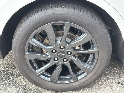 Used 2022 Chevrolet Equinox RS w/ RS Leather Package FWD image 19