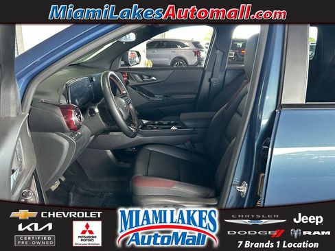 Used 2025 Chevrolet Equinox RS w/ Convenience Package III AWD/4WD image 1