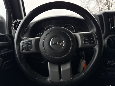 Used 2016 Jeep Wrangler Black Bear image 28