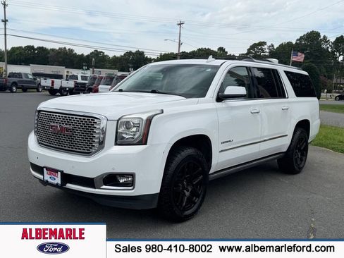 Used 2016 GMC Yukon XL Denali w/ Open Road Package AWD/4WD image 1
