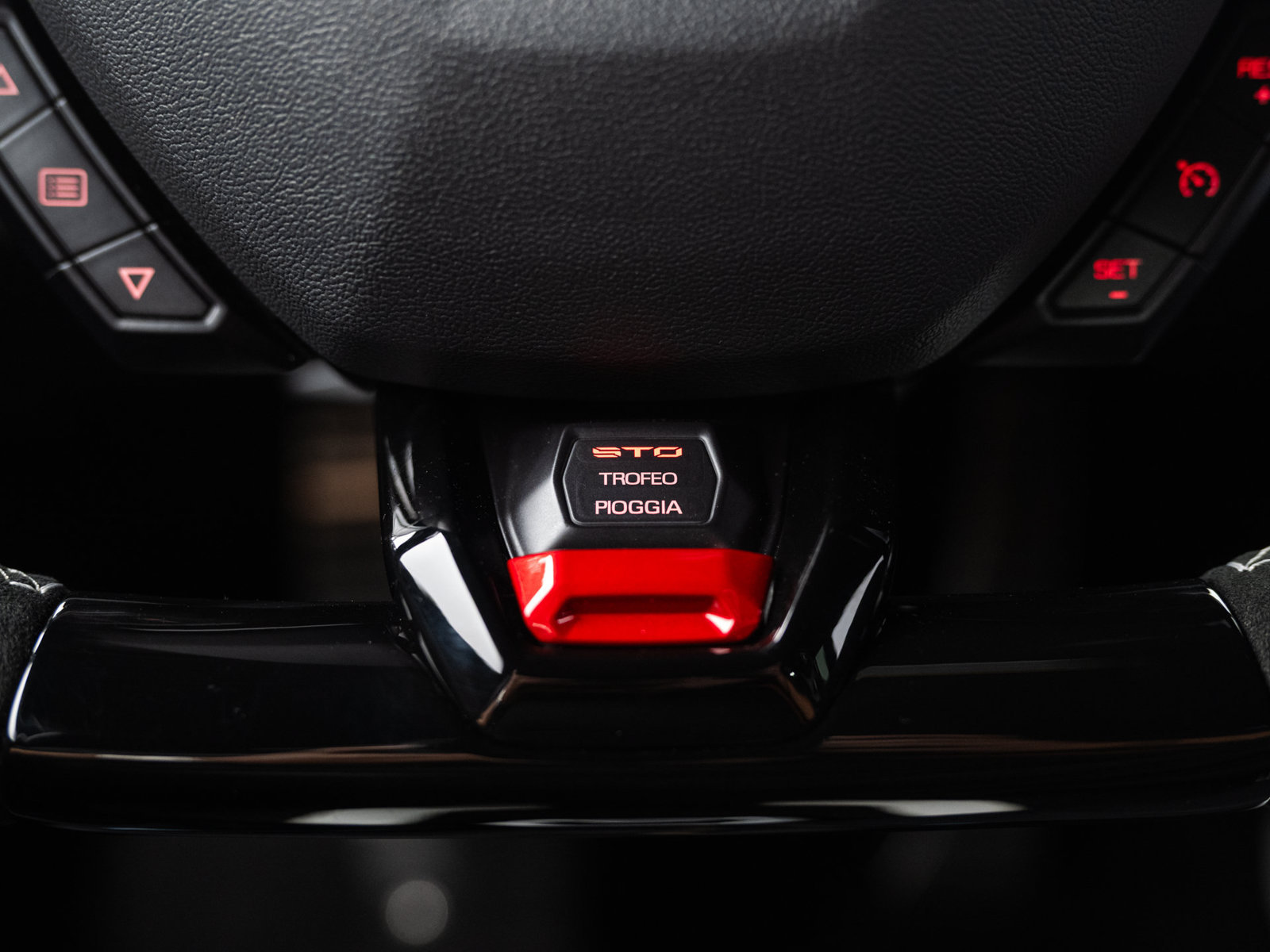 Used 2022 Lamborghini Huracan STO RWD image 52