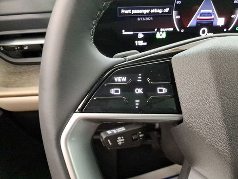 Used 2025 Audi Q5 Premium w/ Convenience Package image 25