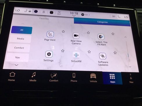 New 2025 Jeep Grand Cherokee L Limited w/ Luxury Tech Group II image 39