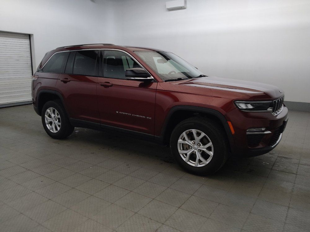Used 2023 Jeep Grand Cherokee Limited AWD/4WD image 11