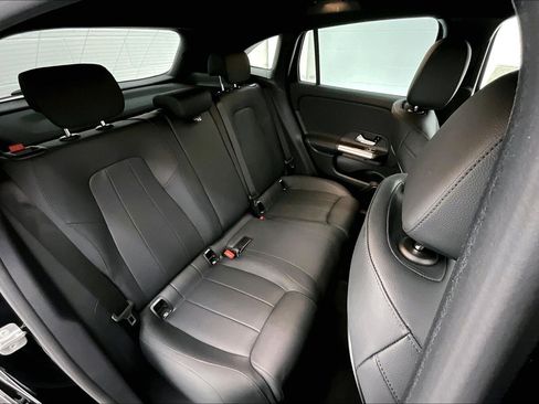 Used 2026 Mercedes-Benz GLA 250 image 16