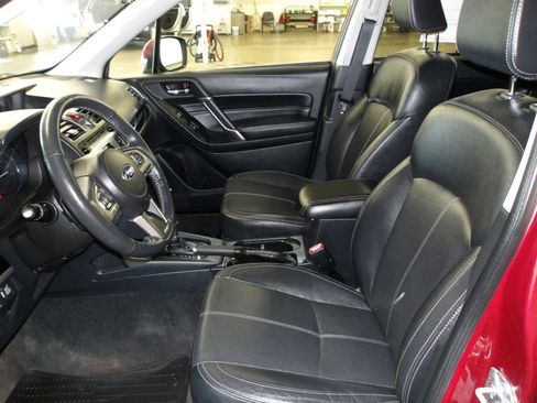 Used 2017 Subaru Forester 2.0XT Touring AWD/4WD image 20