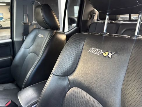 Used 2020 Nissan Frontier PRO-4X w/ Pro-4x Utility Package image 15