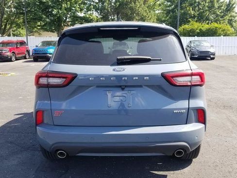 Certified 2023 Ford Escape ST-Line w/ Tech Pack #1 AWD/4WD image 6