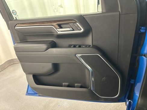 Used 2022 GMC Sierra 1500 Elevation image 21