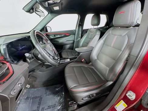 Used 2024 Chevrolet TrailBlazer RS w/ Driver Confidence Package image 12