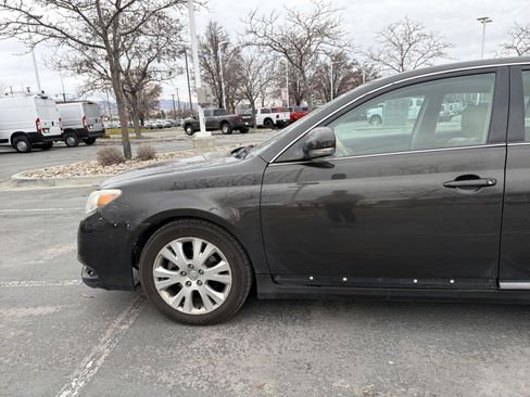 Used 2012 Toyota Avalon image 10