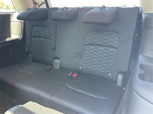 New 2025 Nissan Pathfinder SV w/ SV Premium Package image 23