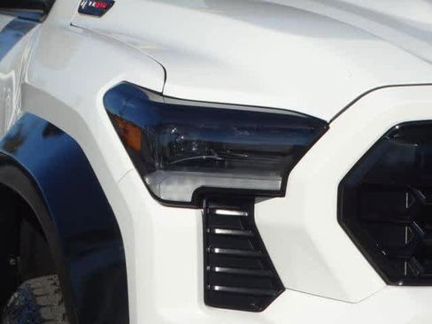 Used 2024 Toyota Tacoma TRD Pro image 5