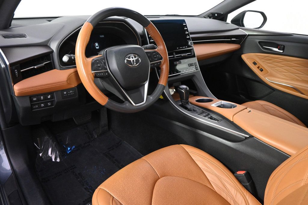 Used 2020 Toyota Avalon Limited w/ Advanced Safety Package FWD image 11