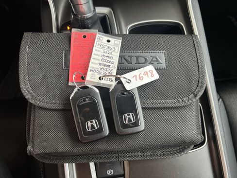 Certified 2022 Honda Accord Sport image 38