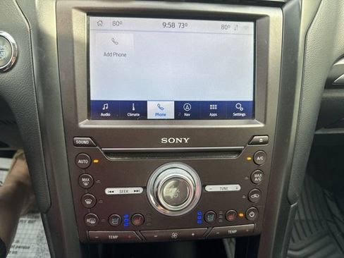 Used 2020 Ford Fusion Titanium AWD/4WD image 29