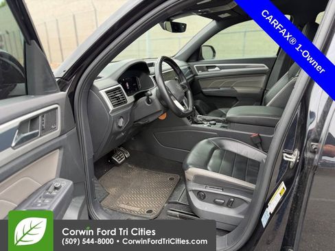 Used 2021 Volkswagen Atlas Cross Sport SEL Premium R-Line AWD/4WD image 5