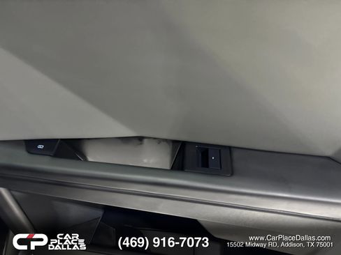 Used 2025 Tesla Cybertruck 2WD Crew Cab image 27
