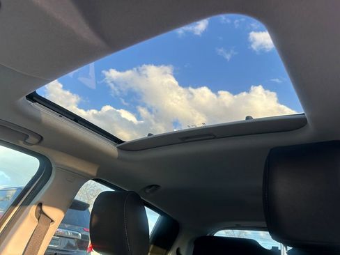 Used 2016 Chevrolet Spark LT image 19